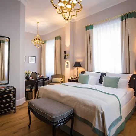 Der Kleine Prinz Hotel 4*